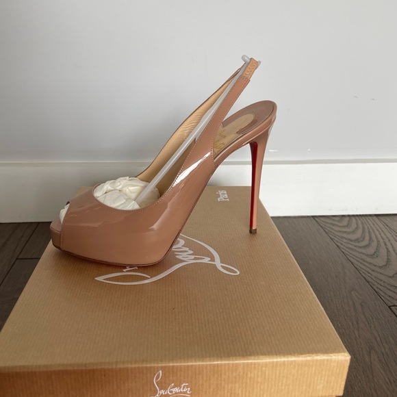 Christian Louboutin Patent Private Number 120 - Picture 2 of 5